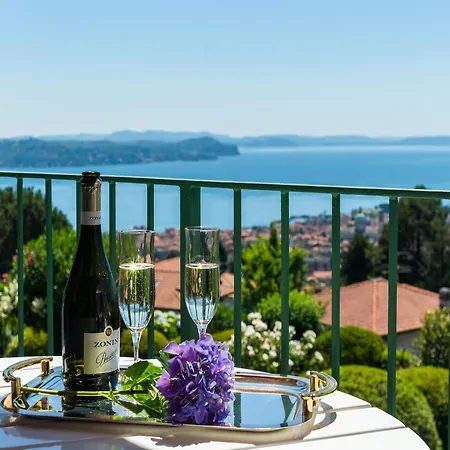 Chalet In Verbania Near Lake Maggiore Ferienhaus *