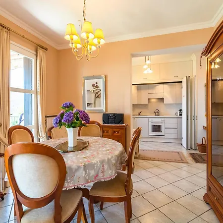 Chalet In Verbania Near Lake Maggiore Ferienhaus *